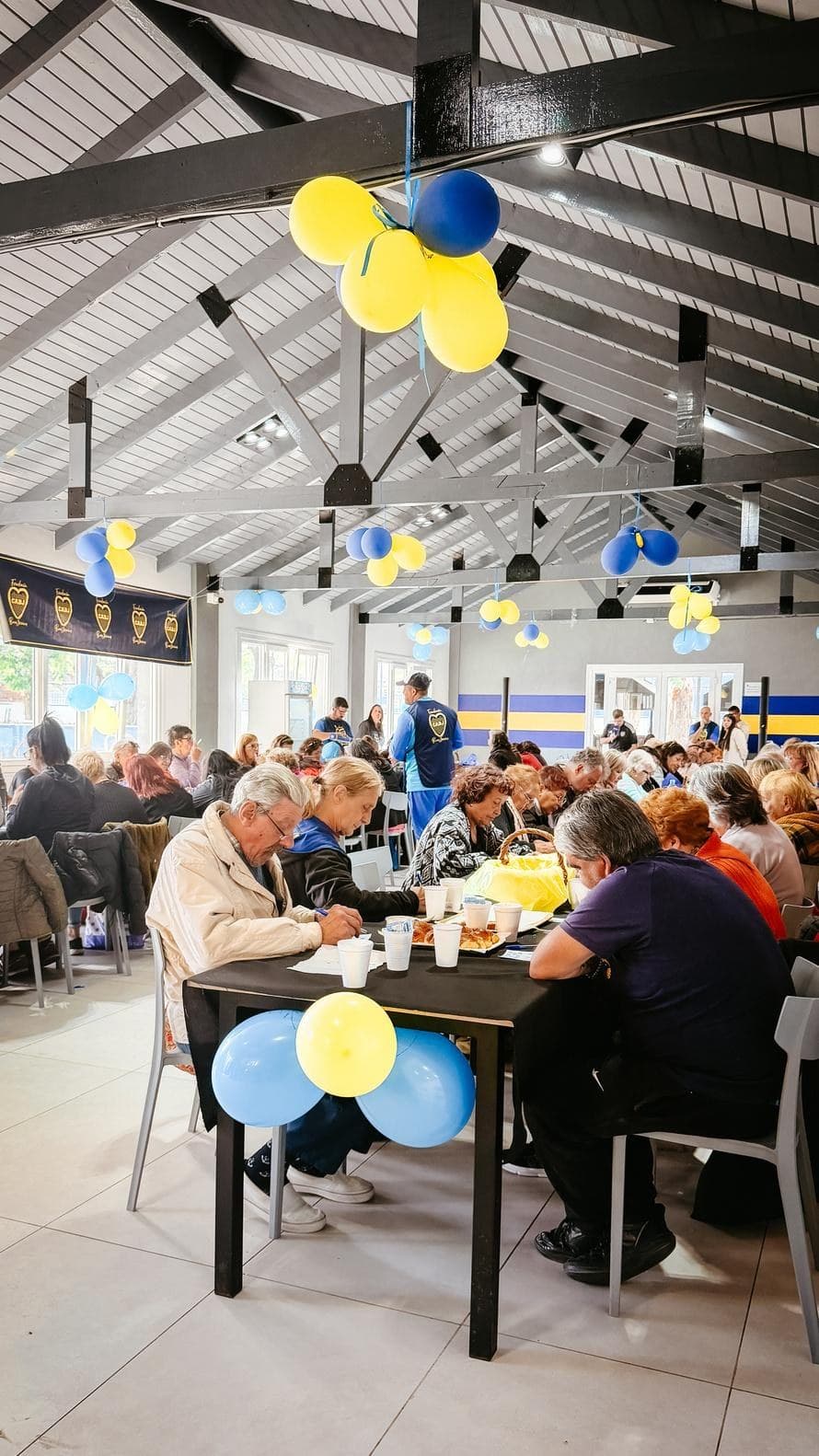 Bingo con los socios vitalicios